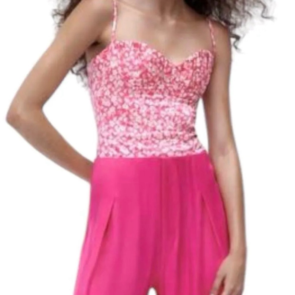 NWT Beautiful and Flirty Zara Pink Floral Bodysuit - Picture 5 of 14